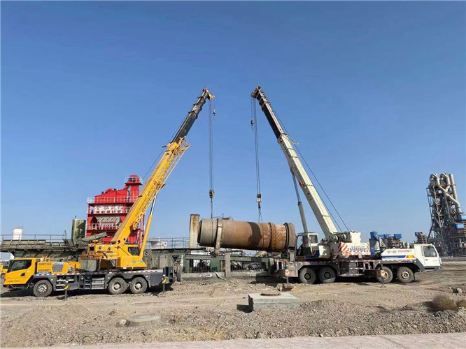 姚安县吊车随车吊出租使用场景介绍