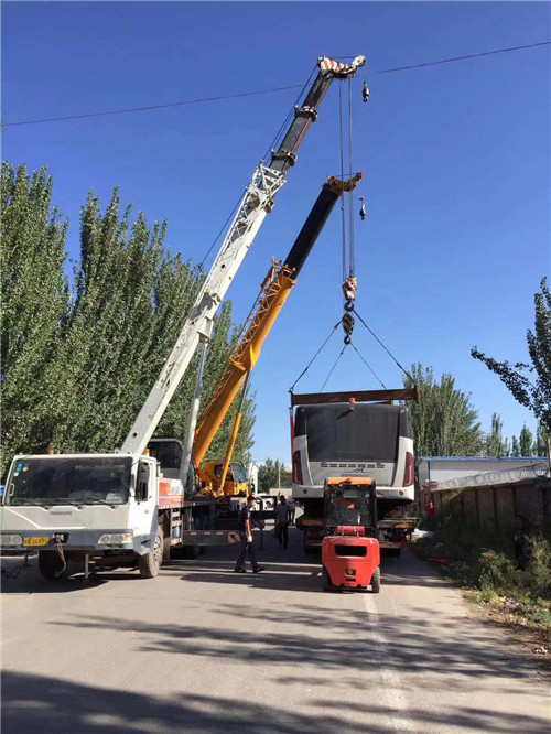 姚安县港口集装箱搬运案例